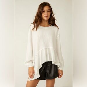 We The Free White Waffle Knit Ruffled Top size Large Oversized